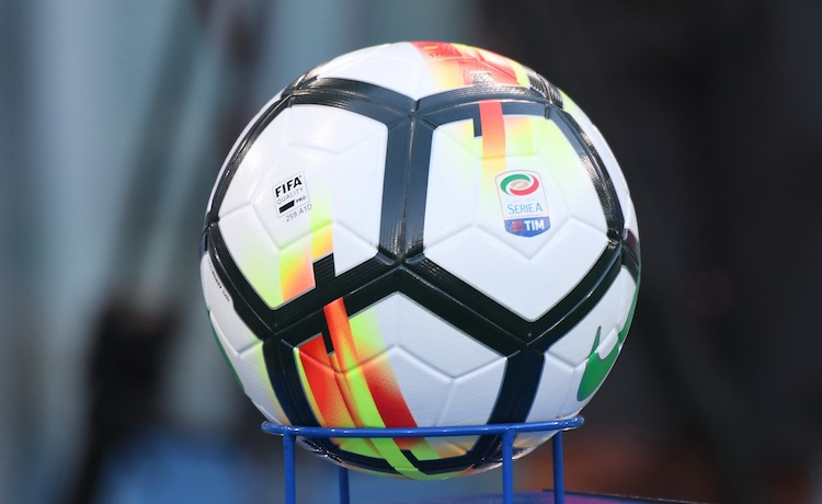 Il pallone della Serie A Tim 2017-2018