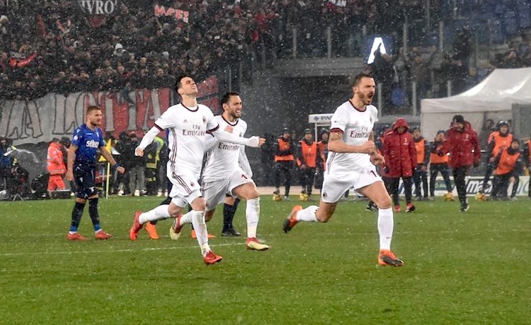 Kalinic, Calhanoglu e Bonucci