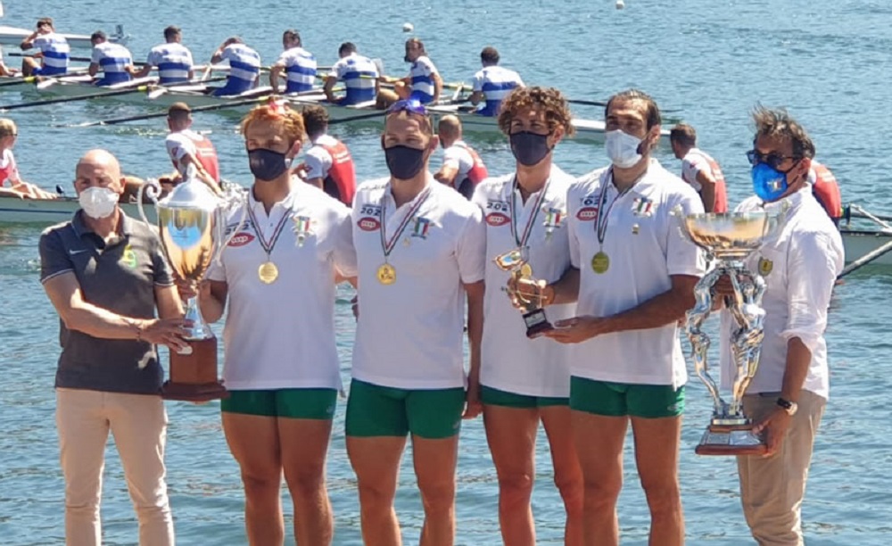 Foto Canottaggio.org - quattro di coppia delle Fiamme Gialle vincitore del Trofeo “Filippo Mondelli”