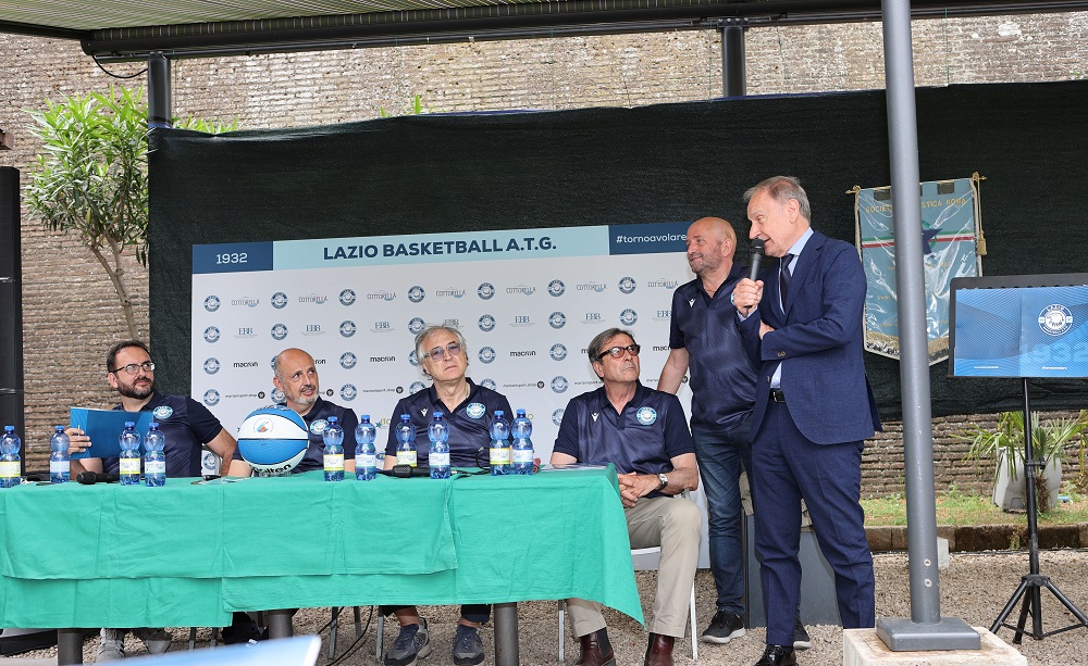 presentazione lazio presidente petrucci