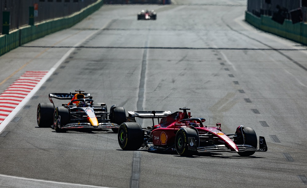 Leclerc e Verstappen