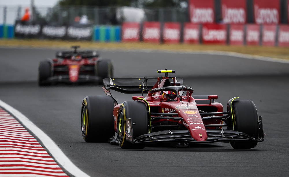 Carlos Sainz e Charles Leclerc