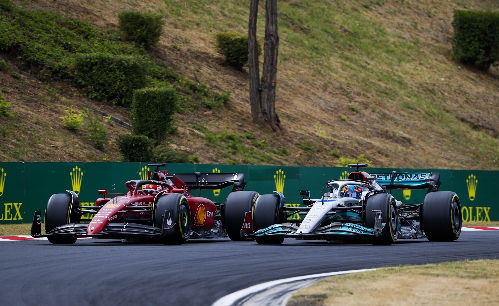 Carlos Sainz e George Russell