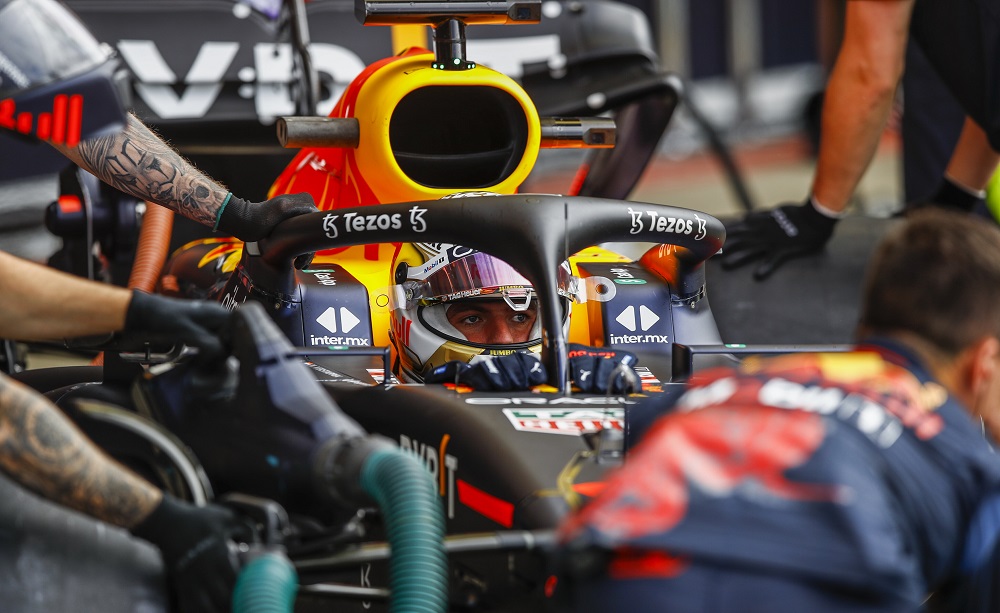 Verstappen pit stop