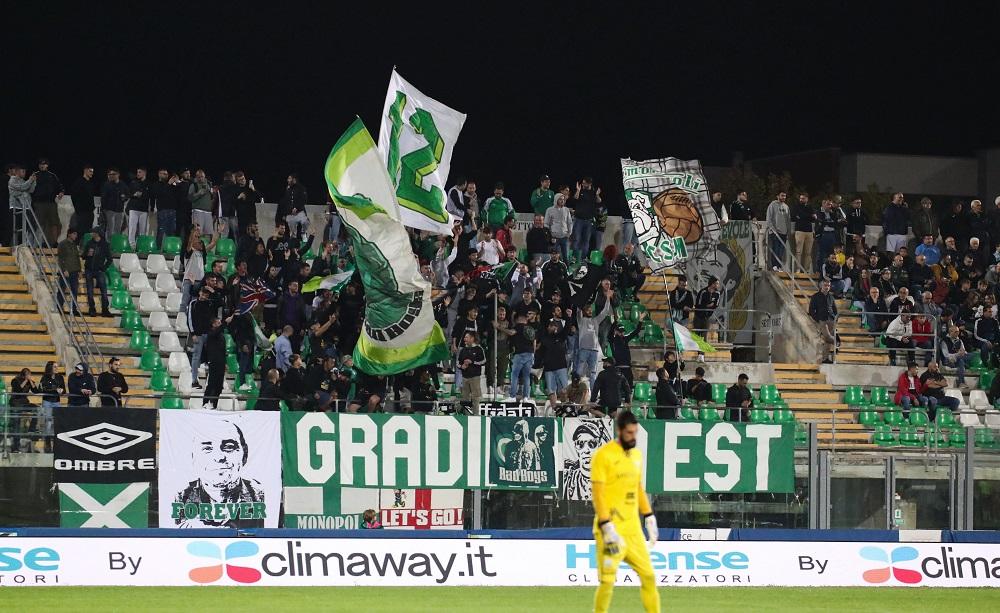 Monopoli tifosi