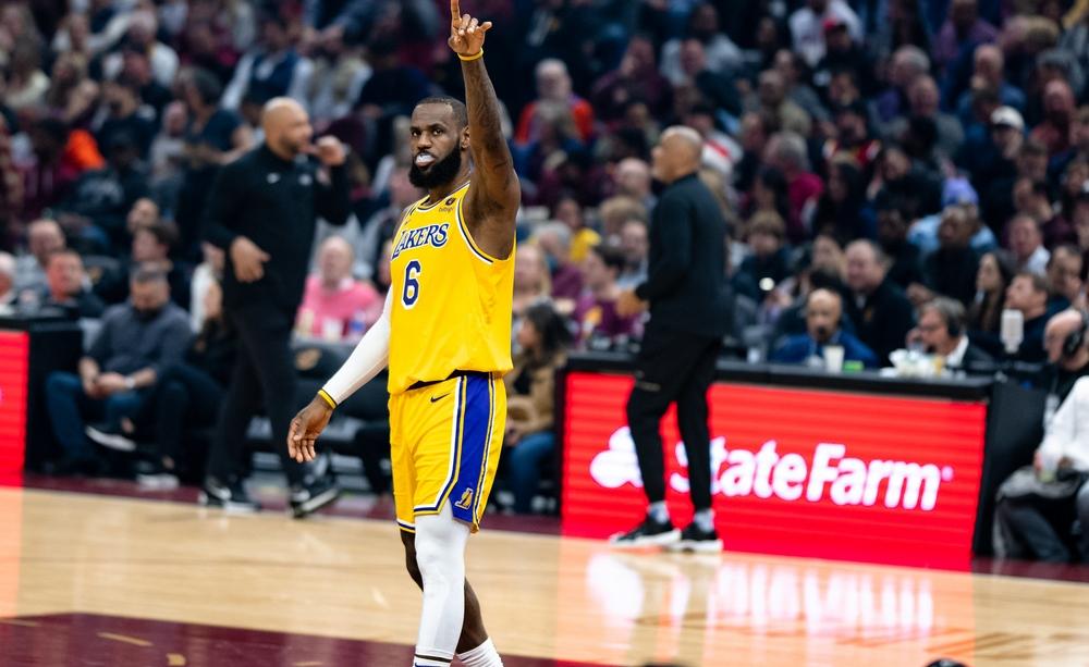 NBA - LeBron James - Los Angeles Lakers